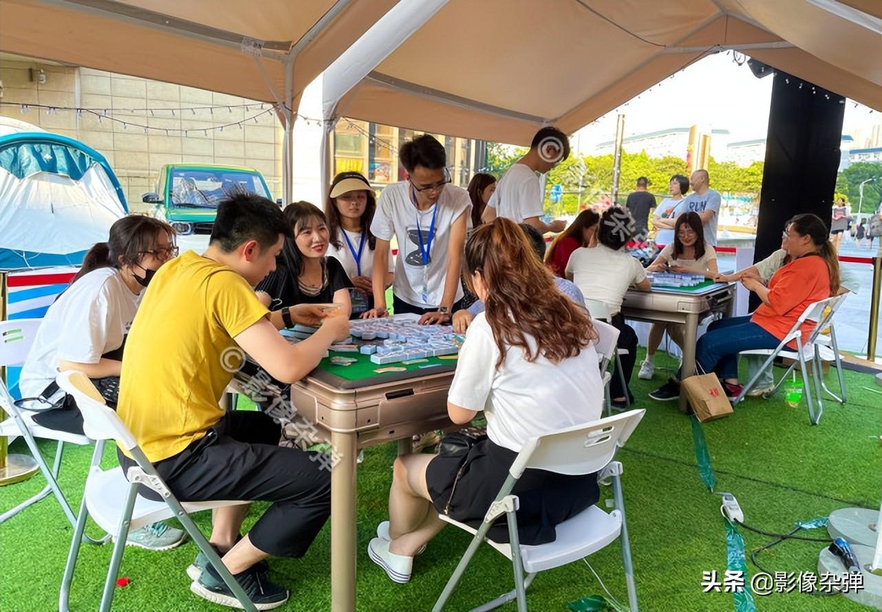 我来教教大家“雀神广东麻将到底有没有挂是-哔哩哔哩 