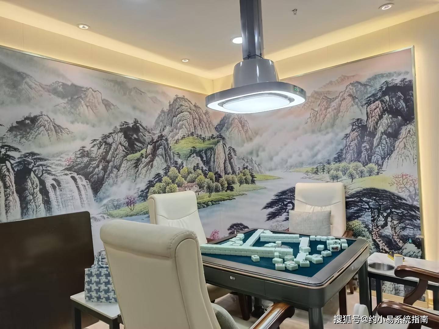 棋牌室挂什么画最好看（棋牌室挂什么画最好看图片）